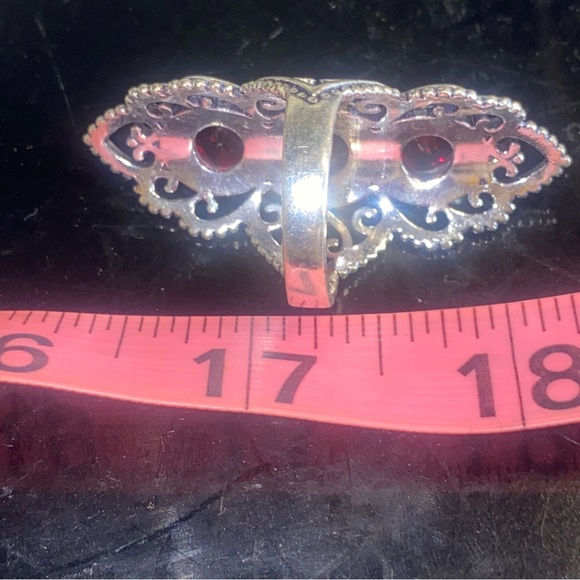 Sparkly Madagascar Garnet vintage inspired multi gem statement ring - Picture 6 of 9